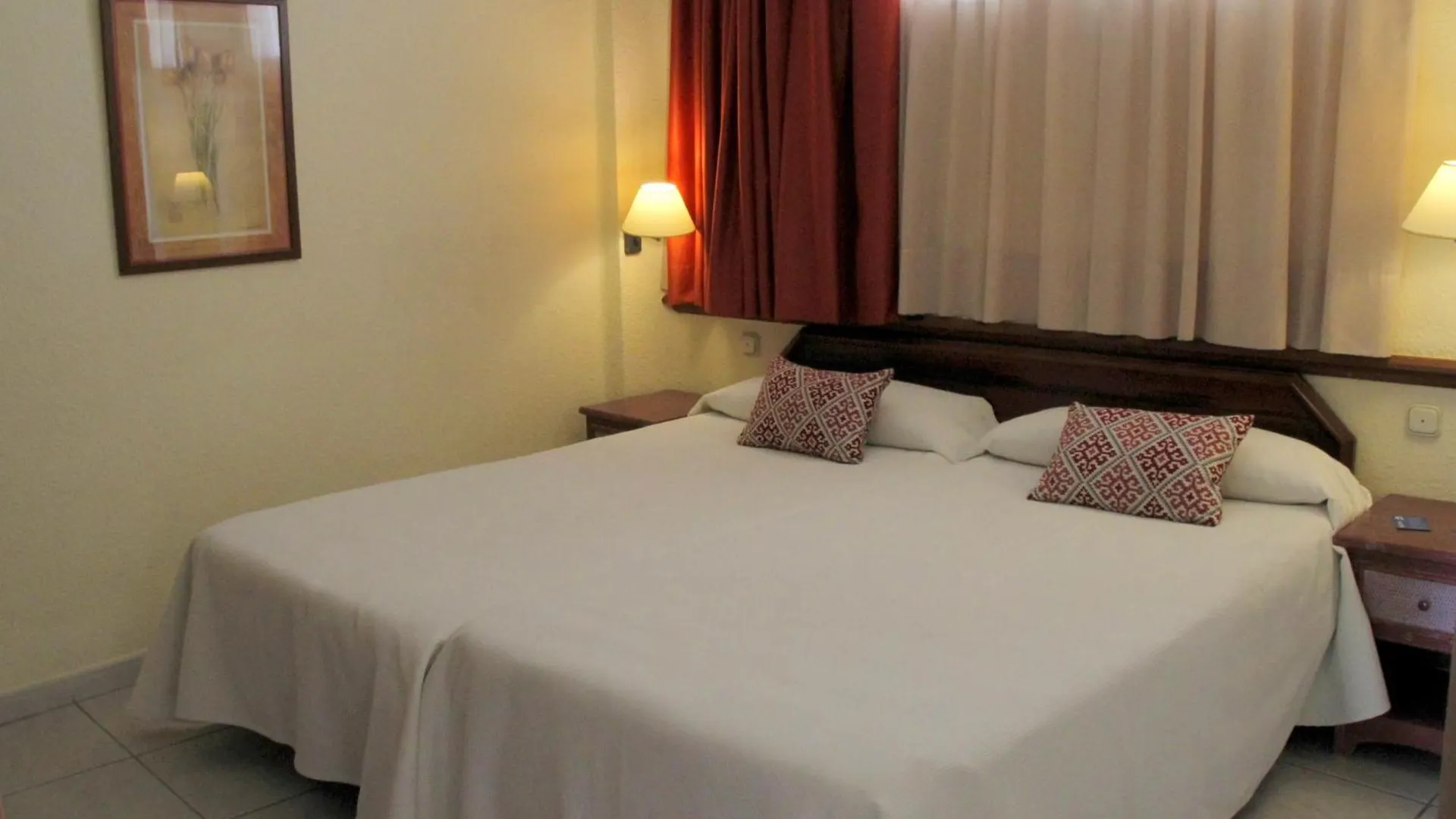 ****  Hovima Atlantis Hotel Costa Adeje  Spain