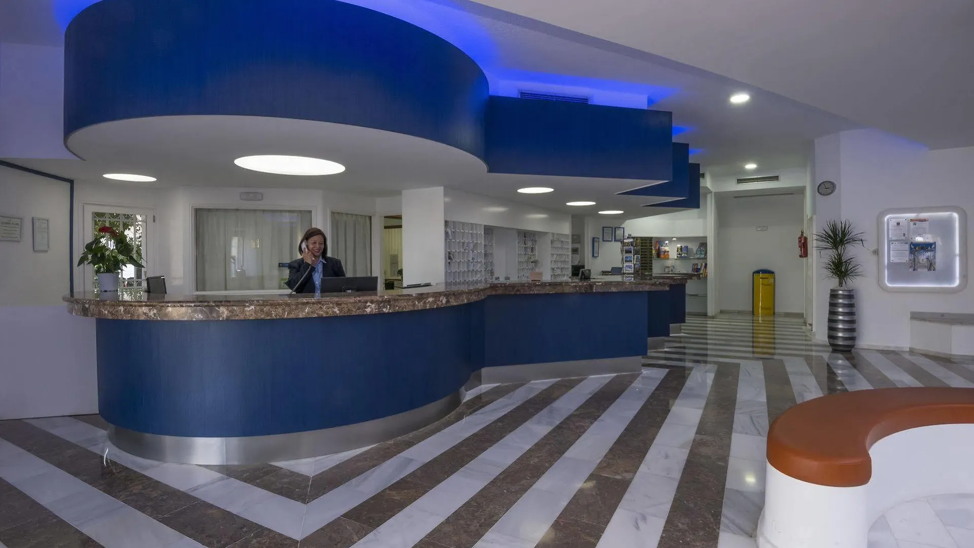 ****  Hovima Atlantis Hotel Costa Adeje  Spain